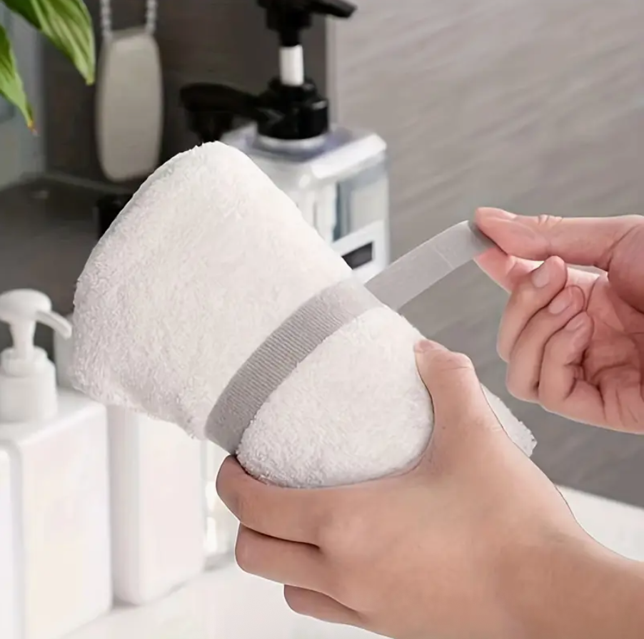 1 Roll Easy-to-Use Quick Fixing Tape – Multifunctional Cable Management & Wire Wrapping Organizer | Ideal for Computer, TV, Home & Office Cabling | Fastening Strap