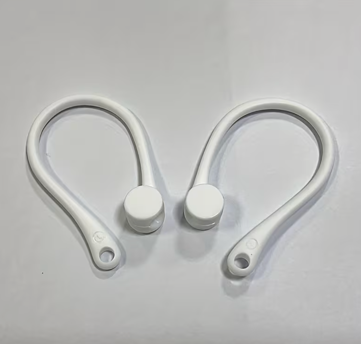 Silicone Ear Hooks for AirPods – Anti-Loss Headphone Accessories | Secure Fit for Sports & Daily Use, Gift for Boys & Girlfriends